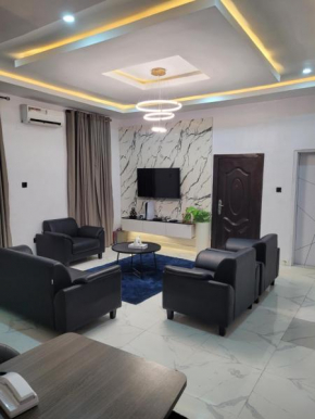 Conrad Cottage 2-Bedroom Apartments